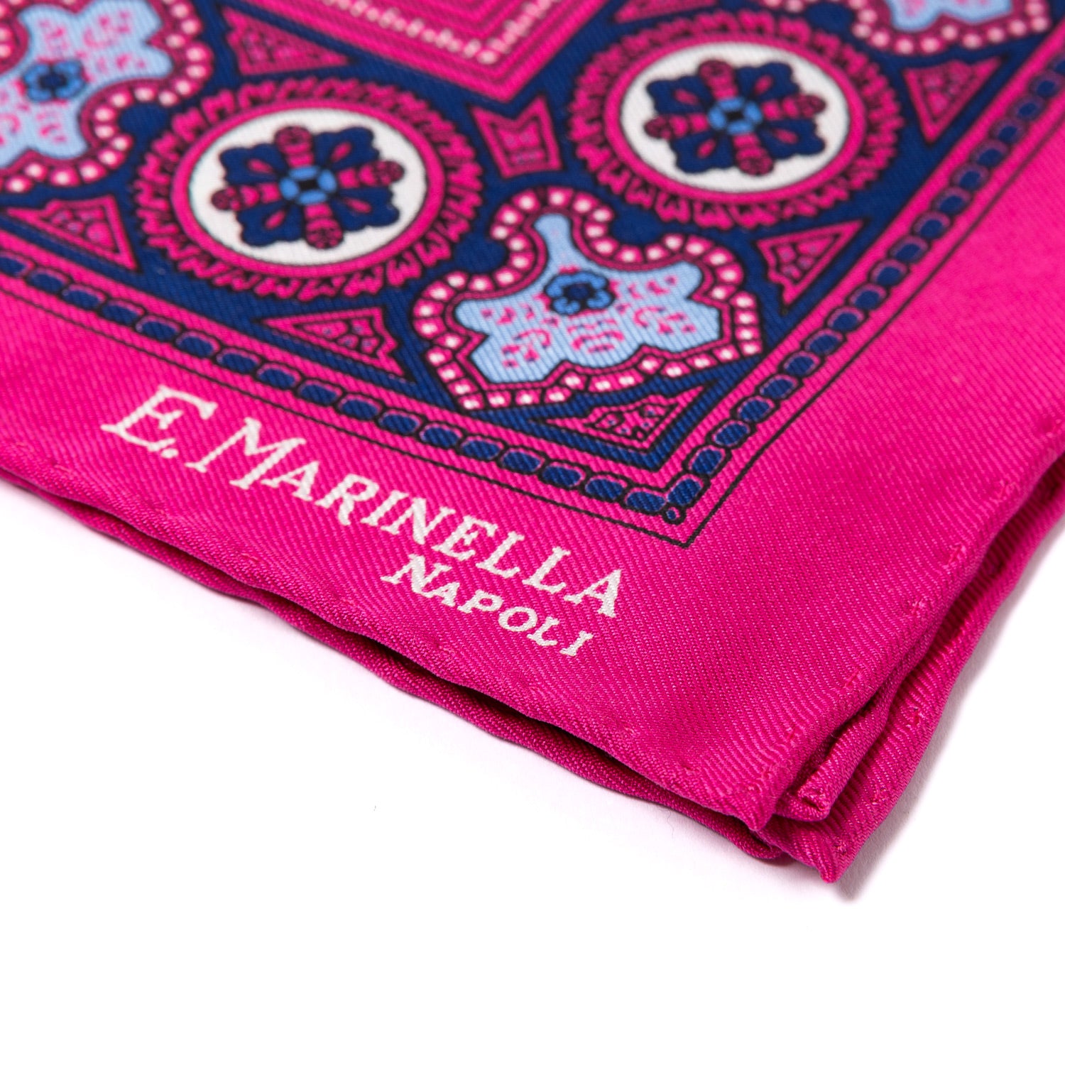 Patterned Pochette made from pure English Silk - hand-rolled